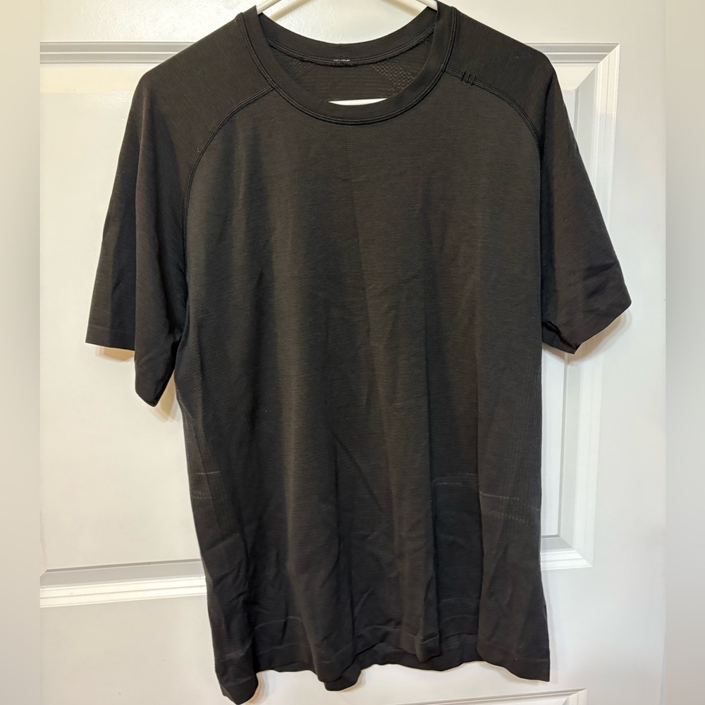 men’s lululemon metal vent dark green shirt